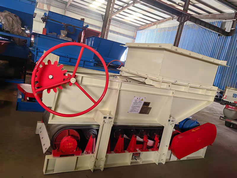 k型往復(fù)式給煤機